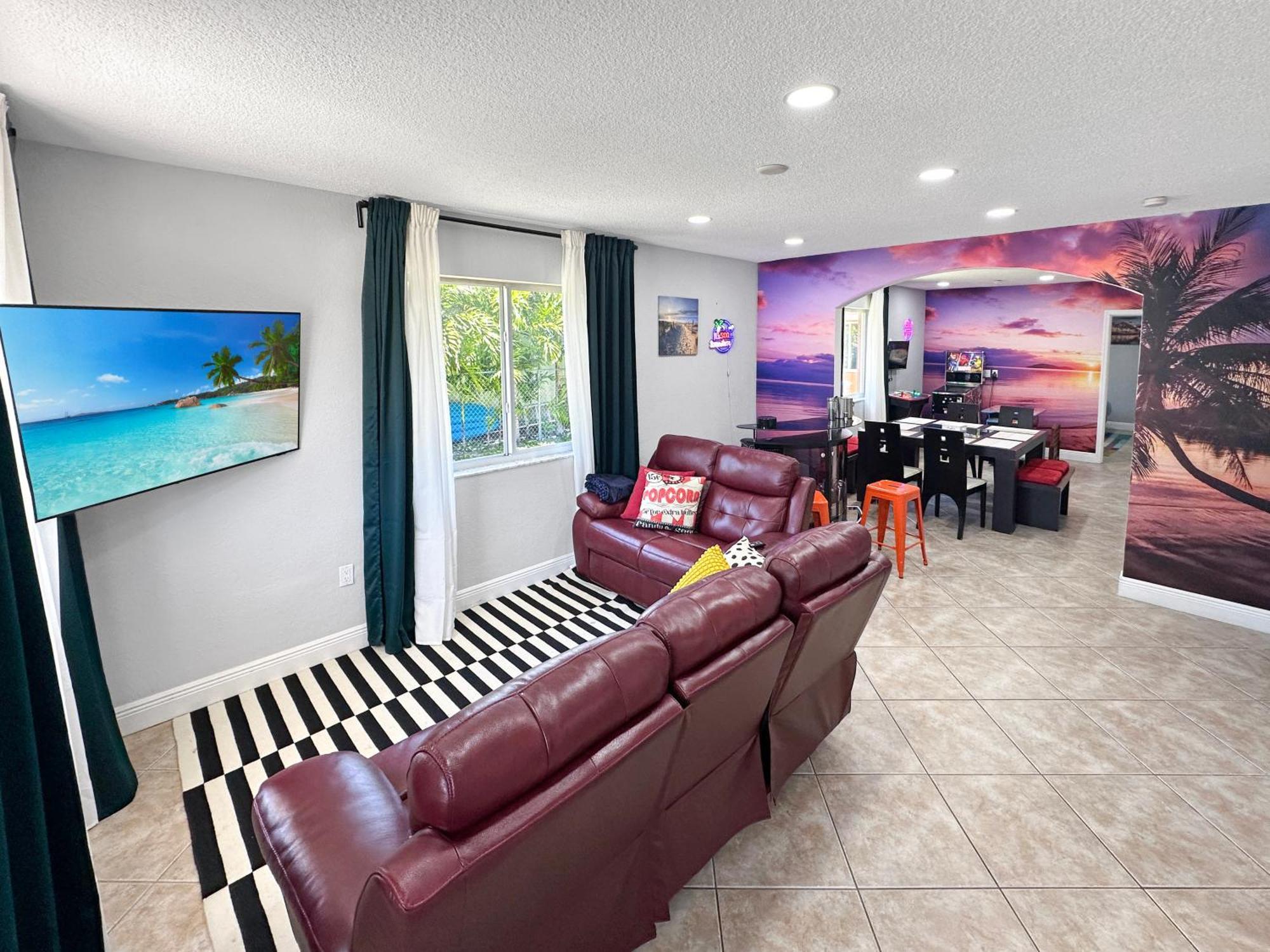 Vacay Spot: Beachside Retreat with Urban Perks Miami Exterior photo
